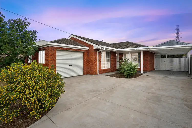 31 Leila Crescent, Bell Post Hill VIC 3215