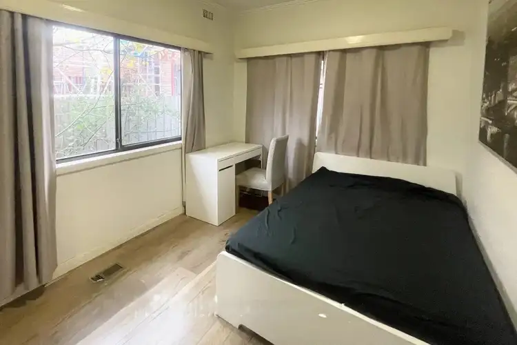 62 Koonawarra Street, Clayton VIC 3168