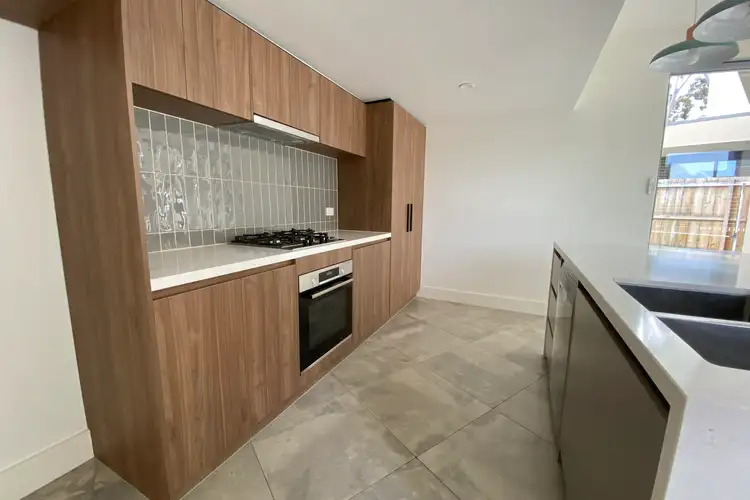 Fifth view of Homely townhouse listing, 1/6 Katta Court, Ashwood VIC 3147