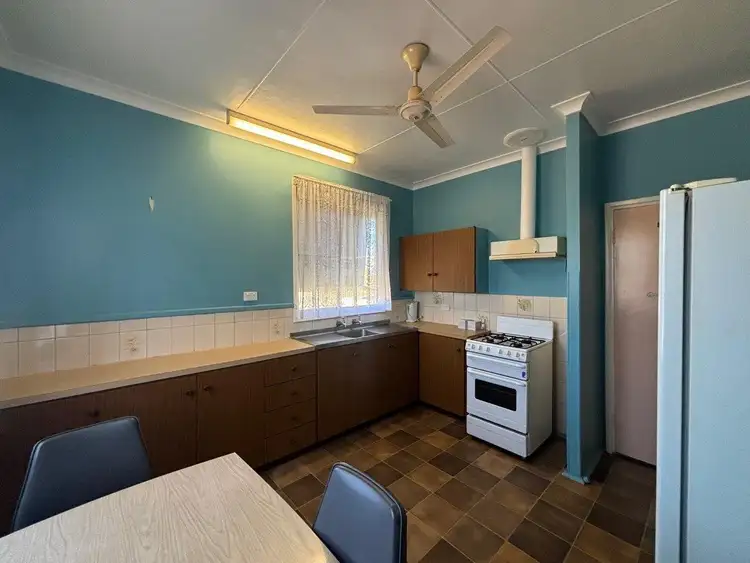 Sixth view of Homely house listing, 8 Pincombe Street, South Carnarvon WA 6701
