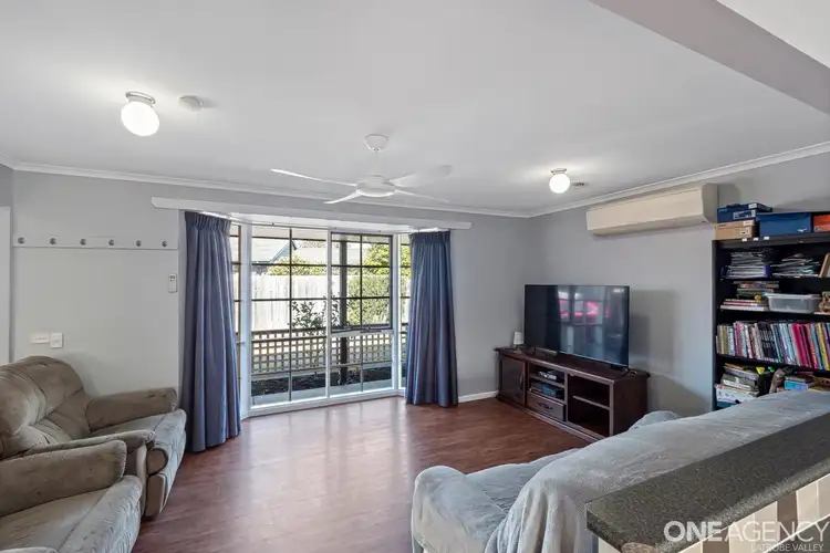 Second view of Homely house listing, 3 Noy Court, Morwell VIC 3840