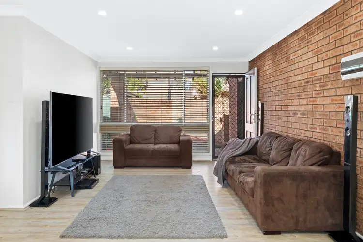 Fourth view of Homely villa listing, 2/78 Canterbury Road, Glenfield NSW 2167