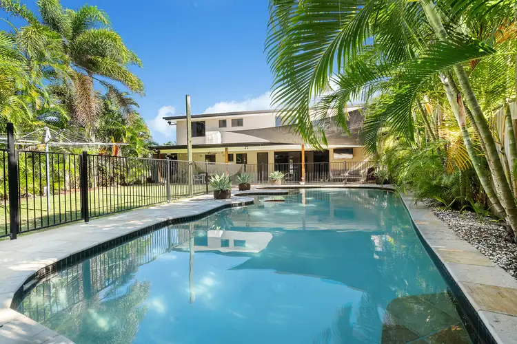 8 Cumberland Avenue, Slade Point QLD 4740