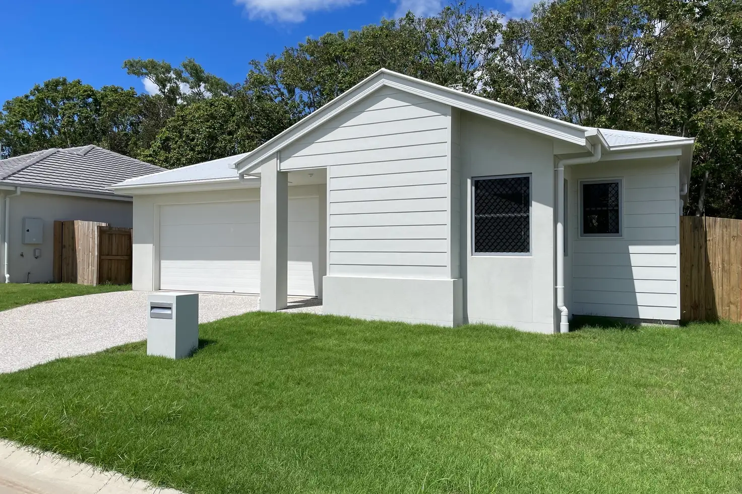 Main view of Homely house listing, 8 Bimbadean Circuit, Southside QLD 4570