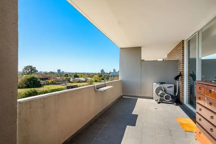 Fifth view of Homely apartment listing, 305/357-359 Great Western Highway, South Wentworthville NSW 2145