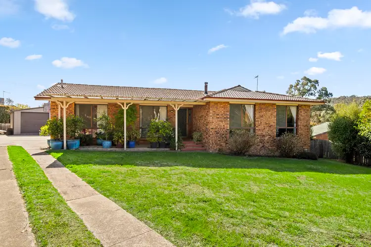 Second view of Homely house listing, 4 Sterry Place, Wanniassa ACT 2903