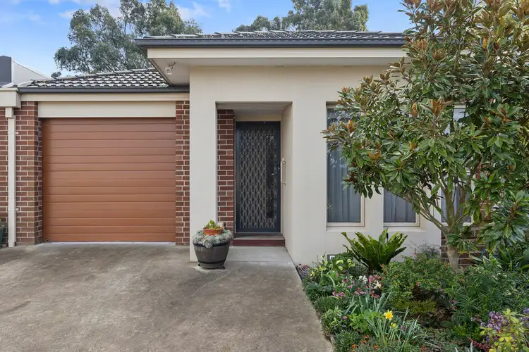 Main view of Homely townhouse listing, 2/37 Princes Street, Korumburra VIC 3950
