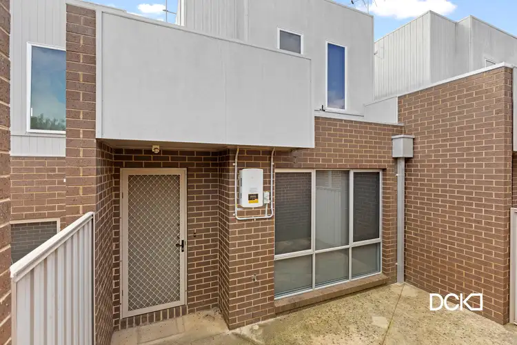 Main view of Homely townhouse listing, 2/18 Comet Street, Long Gully VIC 3550