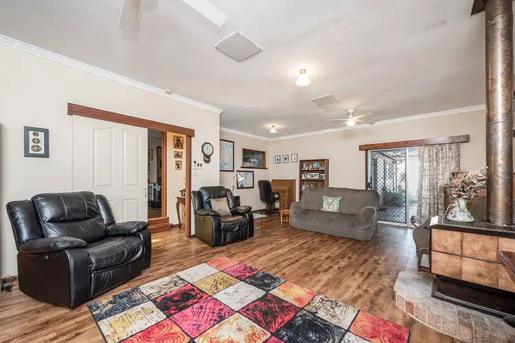 Fifth view of Homely house listing, 3 Grieve Place, Moora WA 6510