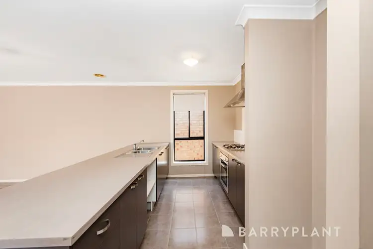 Fifth view of Homely house listing, 98 Edgevale Way, Tarneit VIC 3029