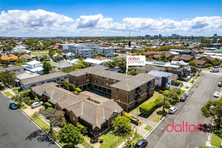 1/25 Hall Street, Merewether NSW 2291