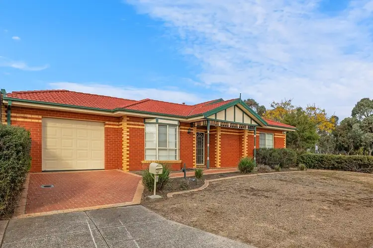 2 Hannah Avenue, Hillside VIC 3037