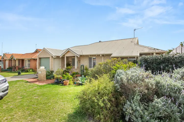 16/4 Cambrose Avenue, Australind WA 6233