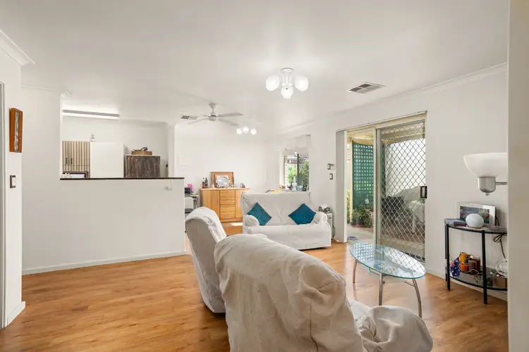Seventh view of Homely unit listing, 16/4 Cambrose Avenue, Australind WA 6233