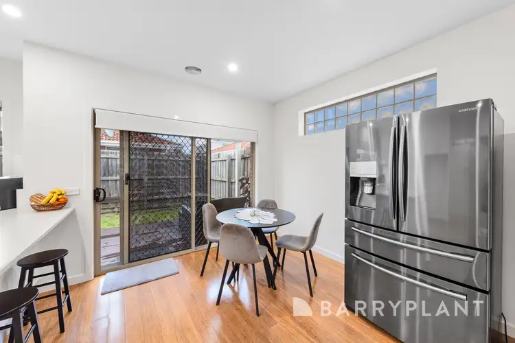 Sixth view of Homely unit listing, 2/23 Woods Street, St Albans VIC 3021