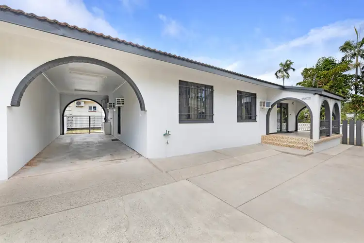 2/20 Easther Crescent, Coconut Grove NT 810