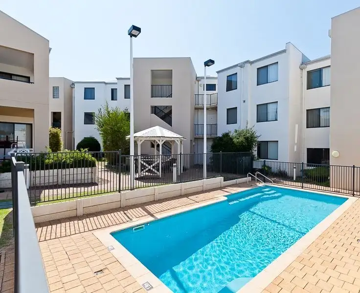 Main view of Homely unit listing, 1/17 Southdown Place, Thornlie WA 6108