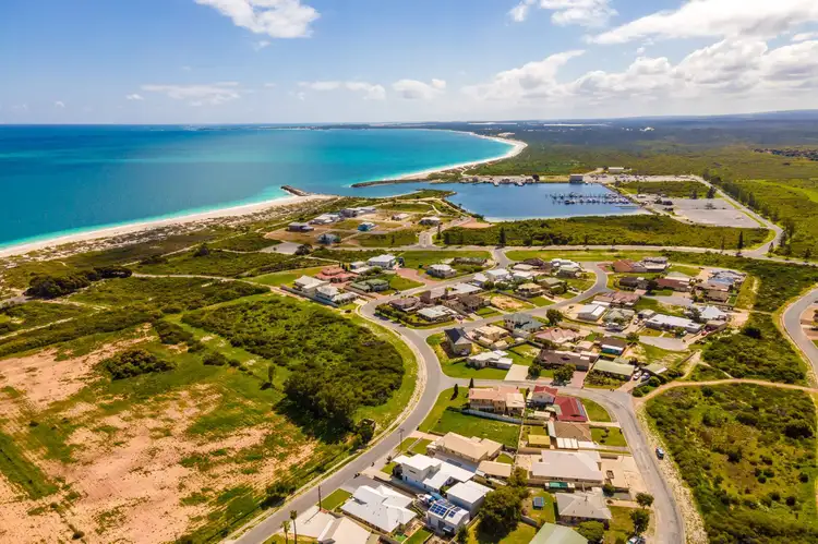 Sixth view of Homely house listing, 18 Casuarina Crescent, Jurien Bay WA 6516
