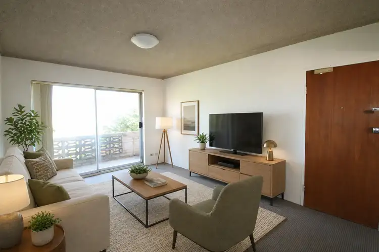 6/26 Myers Street