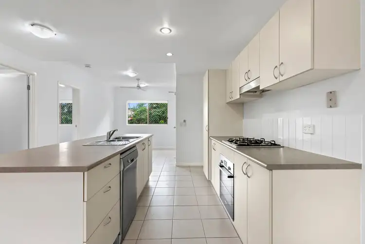 Fifth view of Homely unit listing, 4/111-113 Martyn Street, Parramatta Park QLD 4870