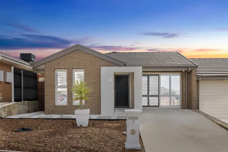 7 Patrick Shaw Street, Casey ACT 2913