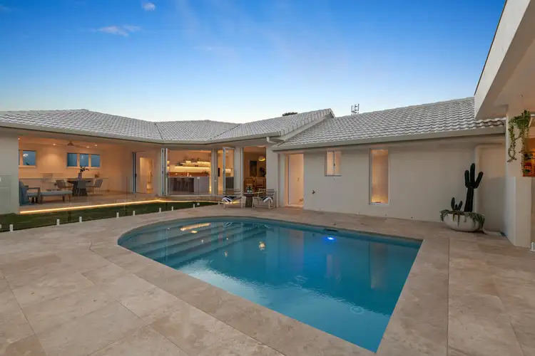 19 Colvillea Court, Palm Beach QLD 4221