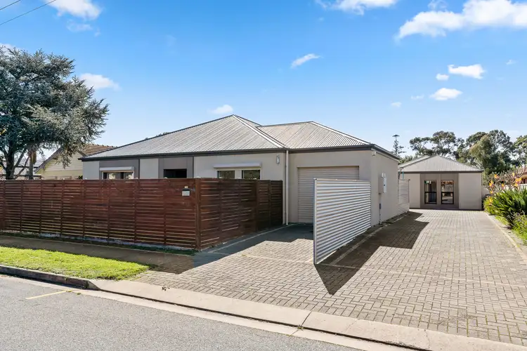 10A Condada Avenue, Park Holme SA 5043