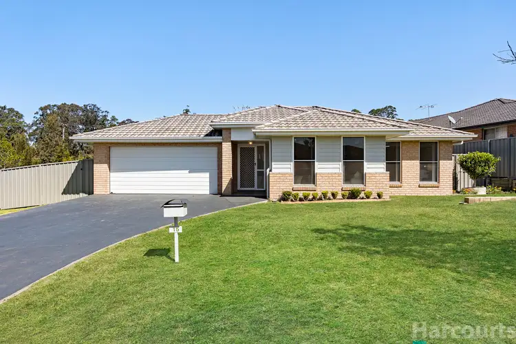 15 Cleveland Street, Cameron Park NSW 2285