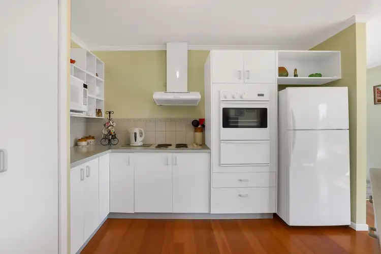 Fifth view of Homely house listing, 19 Harnham Drive, Bairnsdale VIC 3875