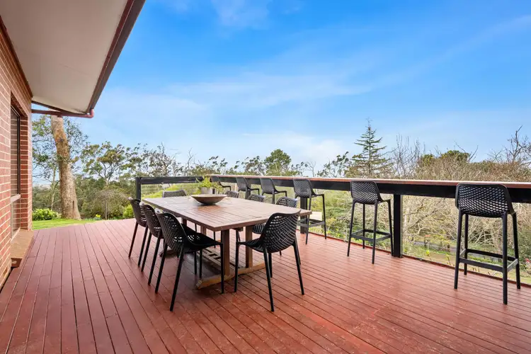 7 Wonnaminta Drive, Crafers SA 5152