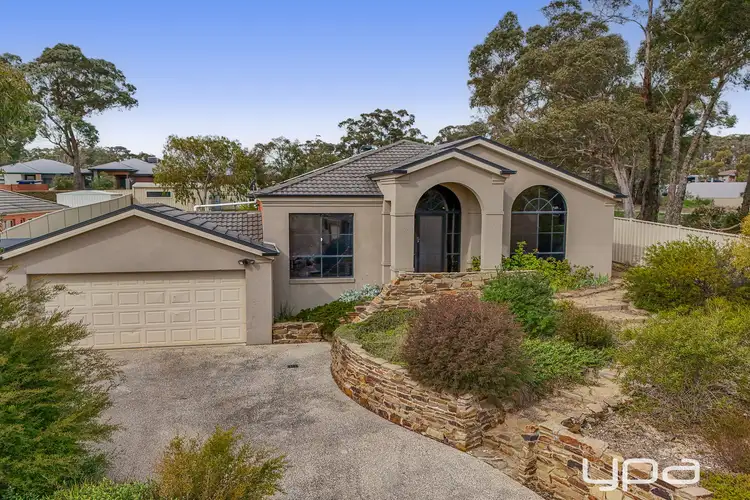 4 Madison Court, Canadian VIC 3350