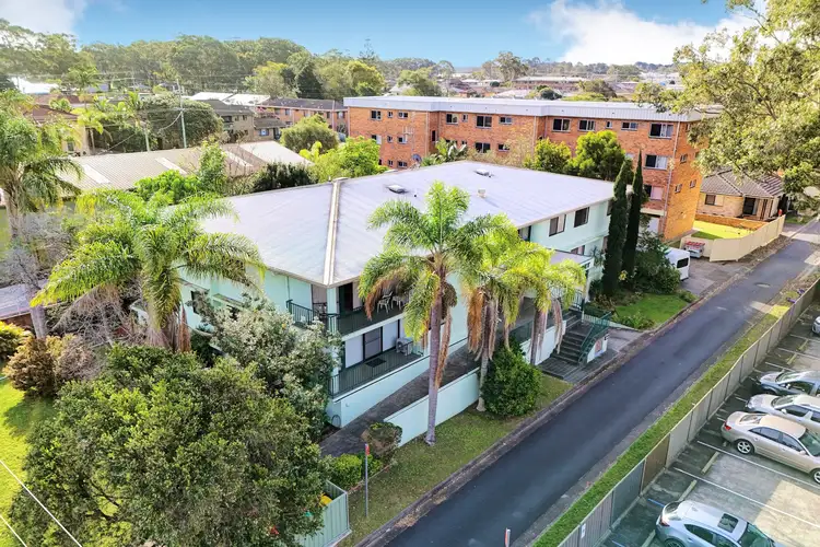 4/3 Lake Street, Tuncurry NSW 2428