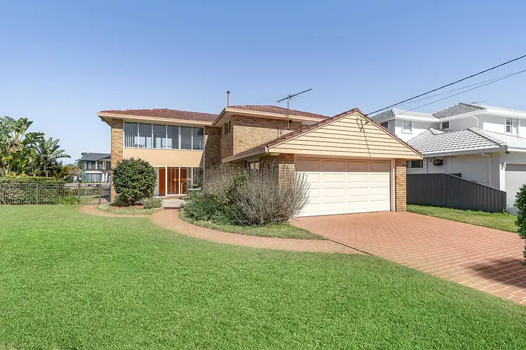 38 Castlereagh Crescent, Sylvania Waters NSW 2224