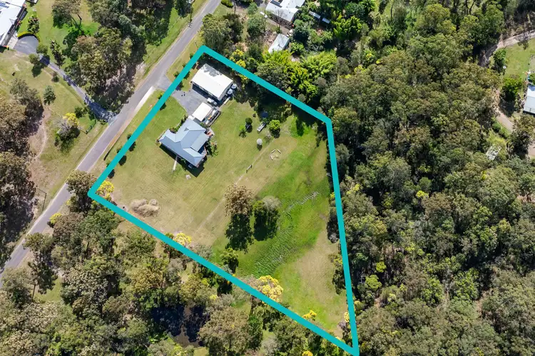63 Stanley Folkard Place