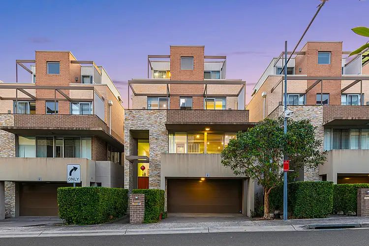 House 9/81-86 Courallie Avenue, Homebush West NSW 2140