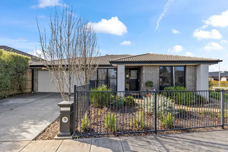12 Aspect Parade, Alfredton VIC 3350