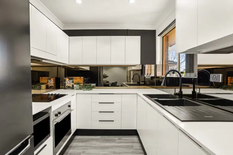 13/5-9 Gould Street