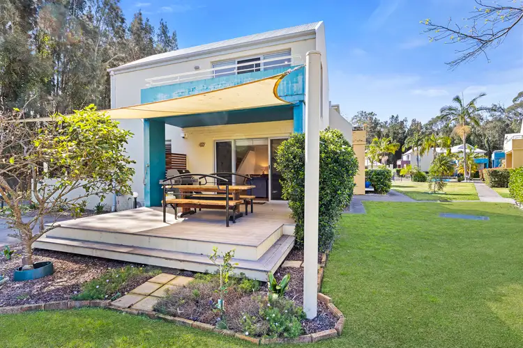 7/1A-1B Myamba Parade, Surfside NSW 2536