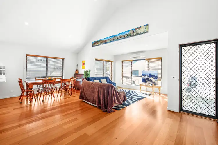Second view of Homely house listing, 2/19 Kilfinan Crescent, Bright VIC 3741