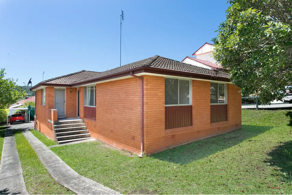 Main view of Homely unit listing, 1/123 Burke Road, Dapto NSW 2530