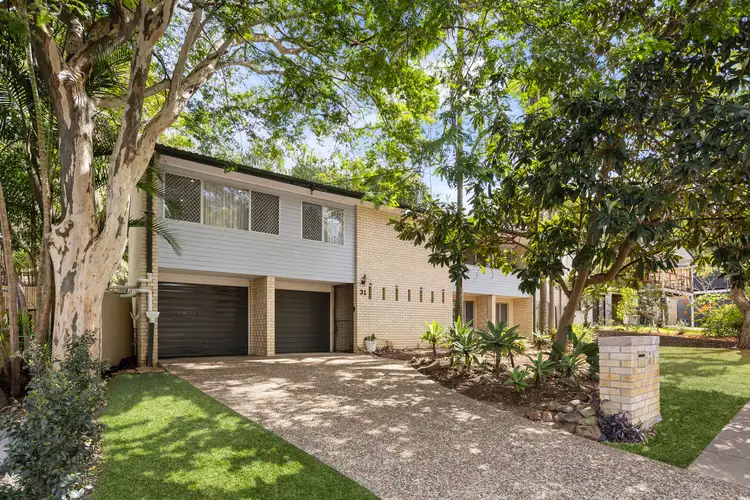 31 Fallbrook Street, Kenmore QLD 4069