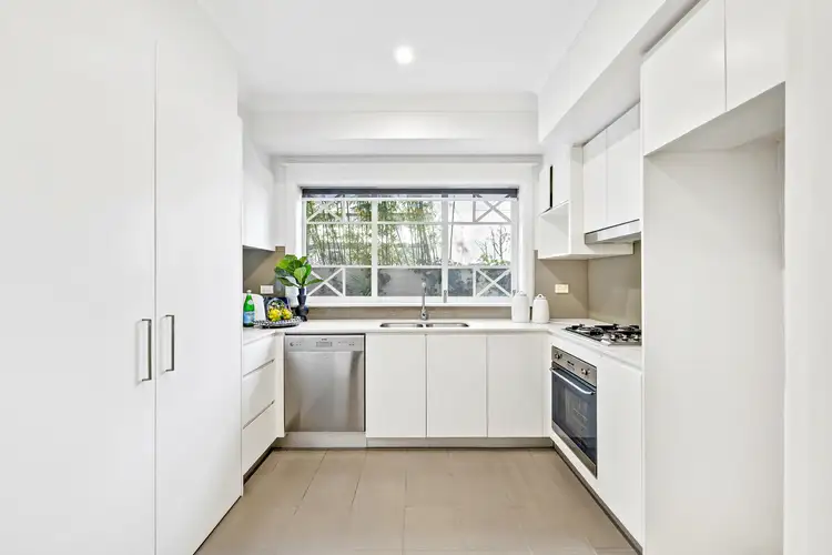 Fourth view of Homely apartment listing, 3/10 William Street, Double Bay NSW 2028