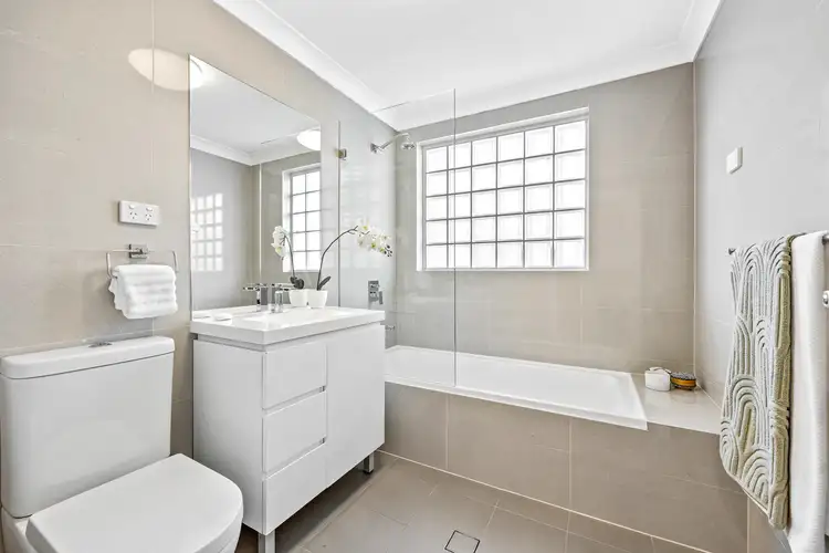 Sixth view of Homely apartment listing, 3/10 William Street, Double Bay NSW 2028