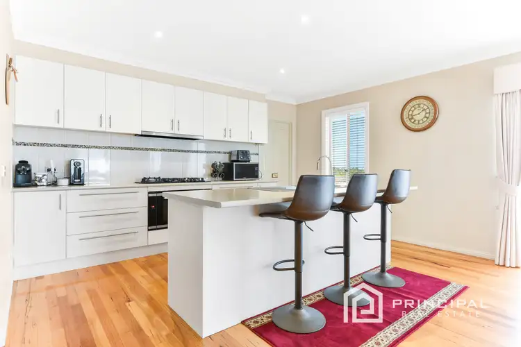 Third view of Homely house listing, 8 Rachael Court, Pakenham VIC 3810