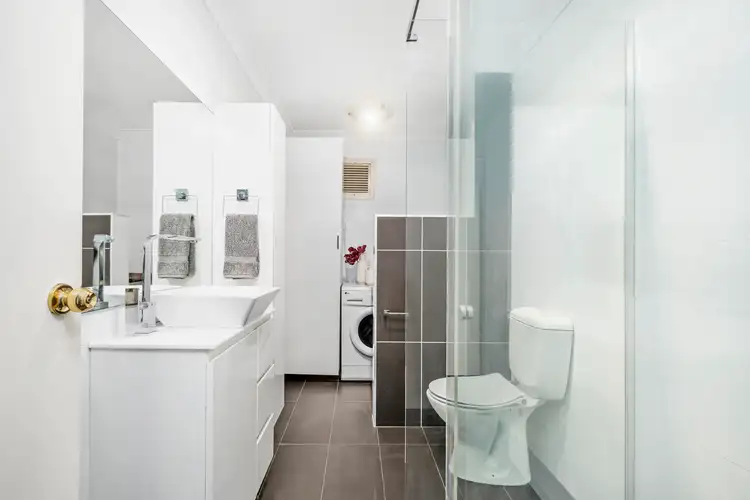 Fourth view of Homely apartment listing, 18/91-95 Burns Bay Road, Lane Cove NSW 2066