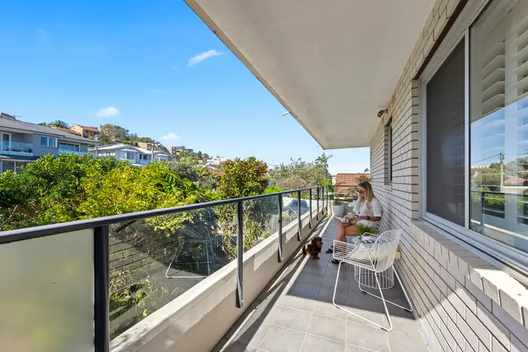Fourth view of Homely apartment listing, 1/15 Ocean View Road, Freshwater NSW 2096