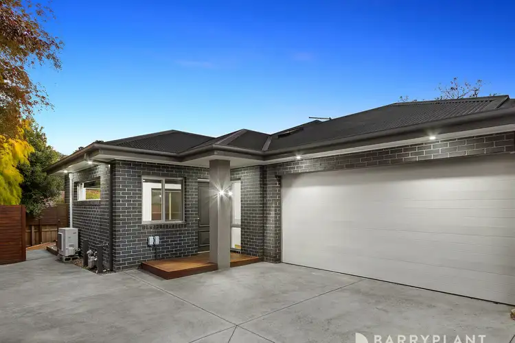 2/32 Russell Crescent, Boronia VIC 3155