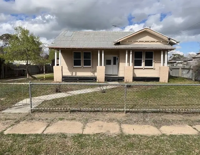 23 Kaye Street, Charlton VIC 3525