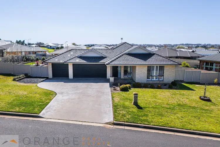 52 Jonathon Road, Orange NSW 2800