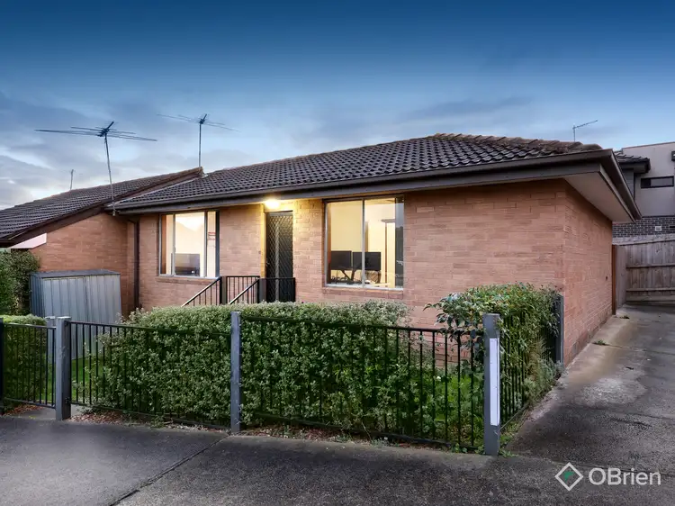 3/17 Cabena Crescent, Chadstone VIC 3148
